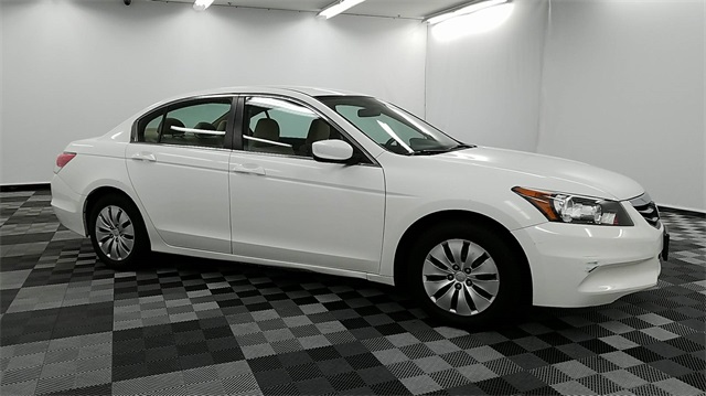 Pre Owned 2017 Honda Accord Lx 4d Sedan In Long Island City 37025 Pre Owned 2017 Honda Accord Lx 4d Sedan In Long Island City 37025 Major World