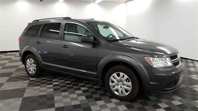 Pre Owned 2017 Dodge Journey Se 4d Sport Utility In Long Island City Pre Owned 2017 Dodge Journey Se